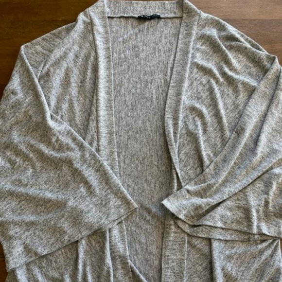Very J‎ Womens Gray Cardigan Duster Open Front Sz Small Blended Fabric - Picture 2 of 5